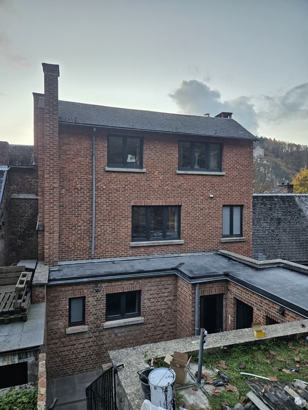 Rénovation complète de toiture plate en EPDM à Dinant - photo 3